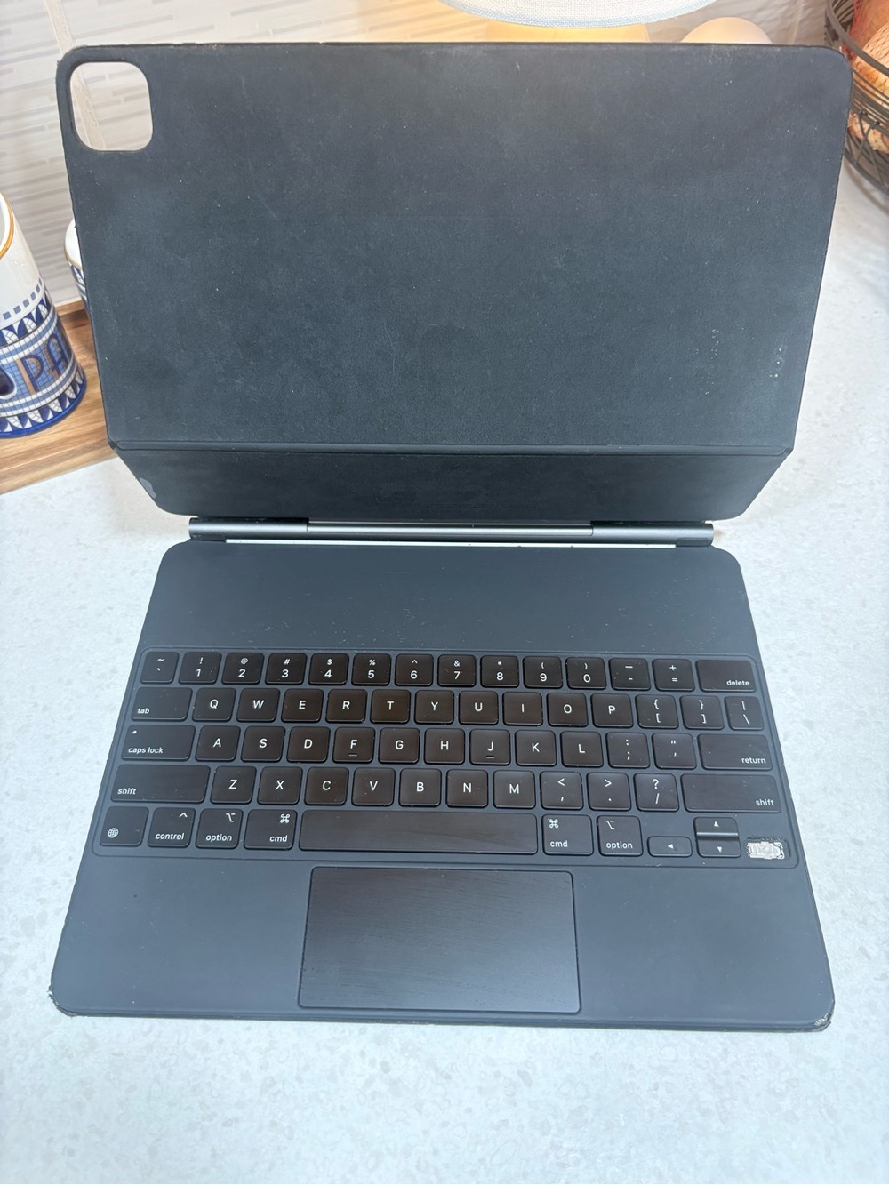 Apple Black Magic Keyboard with Trackpad for iPad Pro 12.9 inch